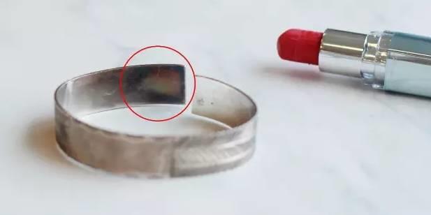 一支口红用好久,口红的寿命是多久过期了还能用吗