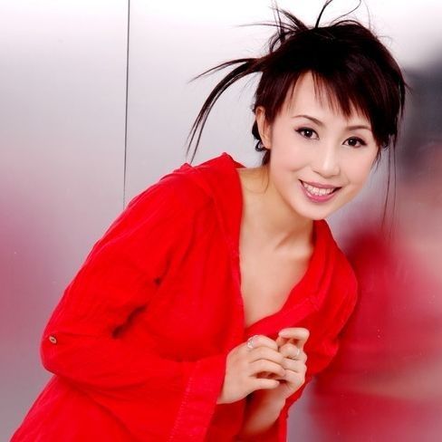 37岁马丽结婚了吗,马丽官宣老公时的照片