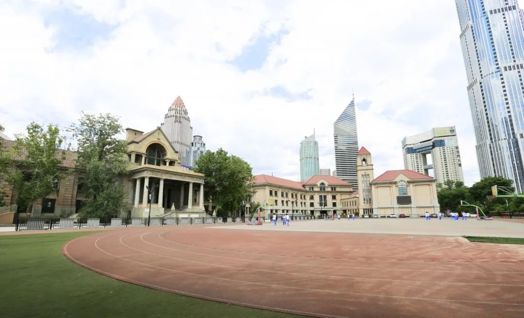 从优质教育走向均衡后的优质教育——天津市第二十中学初*特中**色办学纪实