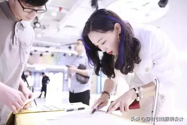 圈中大事|穿针引线共同发起组织【開門】设计沙龙复盘大咖解密