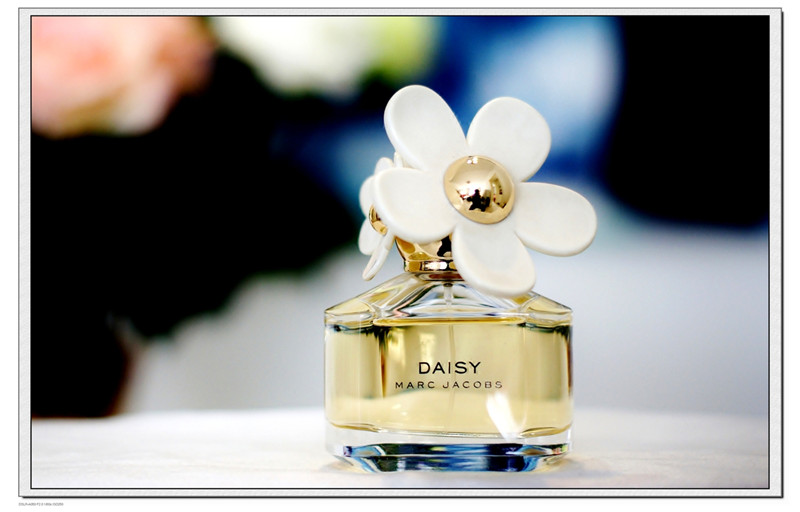 香水的使用技巧及礼仪有哪些？正品香水批发商教你正确的方法