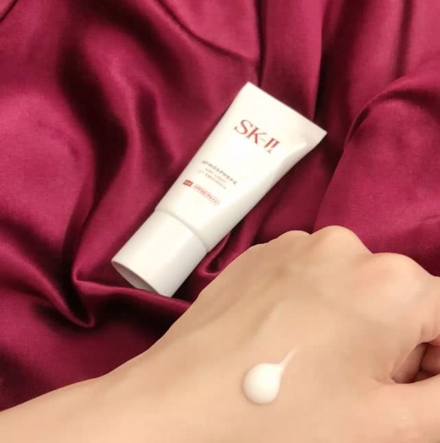 兰蔻防晒好还是skii防晒好,兰蔻柔皙轻透防晒测评