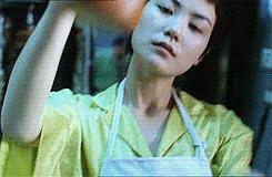 现在我学唱神曲，全靠别人手机外放