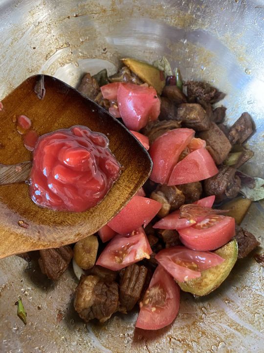 土豆炖牛肉需要炖多久,胡萝卜土豆炖牛肉做法