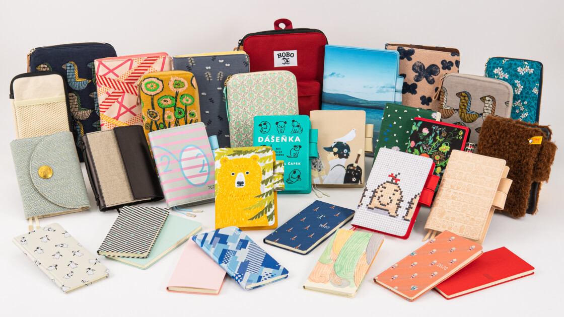 日本71岁网红中国卖记事本,狂赚270万,却骂中国人只会抄袭