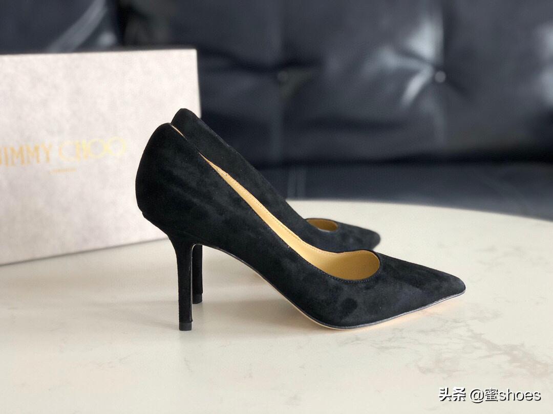 高跟鞋品牌jimmychoo,jimmychoo经典珍珠高跟鞋