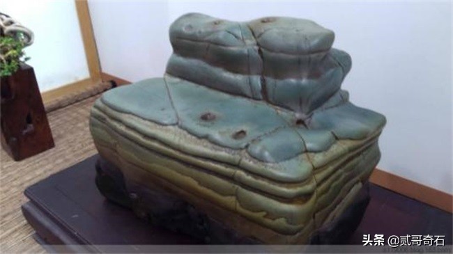 奇石店老板卖石头,奇石店