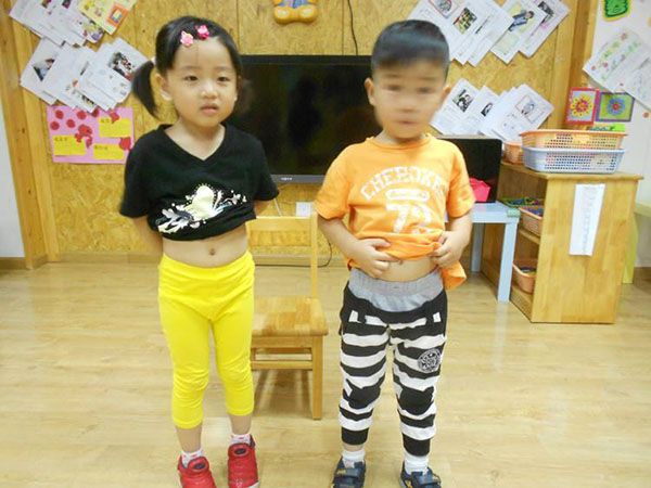 小孩肚脐眼突然外突怎么回事,怎么告诉小朋友肚脐眼不能抠