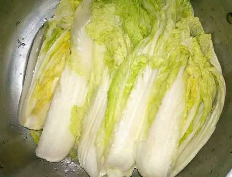 自制辣白菜太辣如何解辣,自制辣白菜做的太甜了怎么办