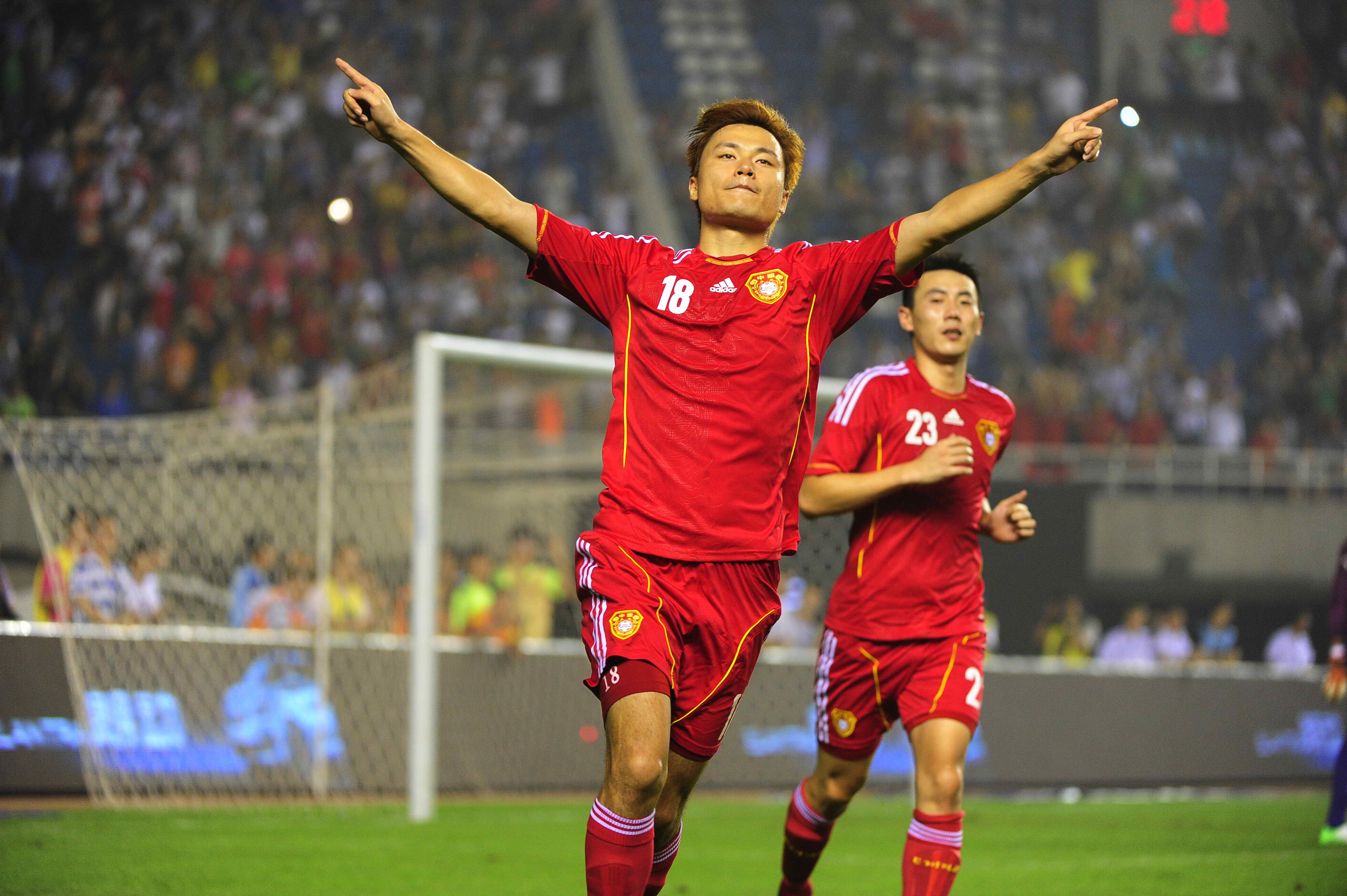 国足近5次交手未输过黎巴嫩,国足对阵马尔代夫的历史记录