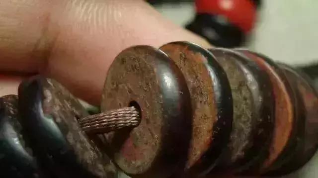 做椰壳文玩的是什么椰子,文玩椰蒂是用哪种椰子做的