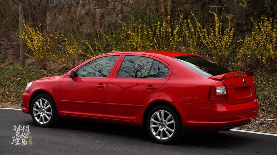 鏄庨攼rs鏁村缈绘柊,鏄庨攼rs璇曡溅娴嬭瘎