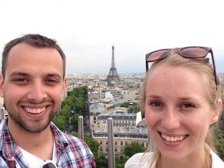 英国女子患病睡眠,英国17岁女孩患怪病