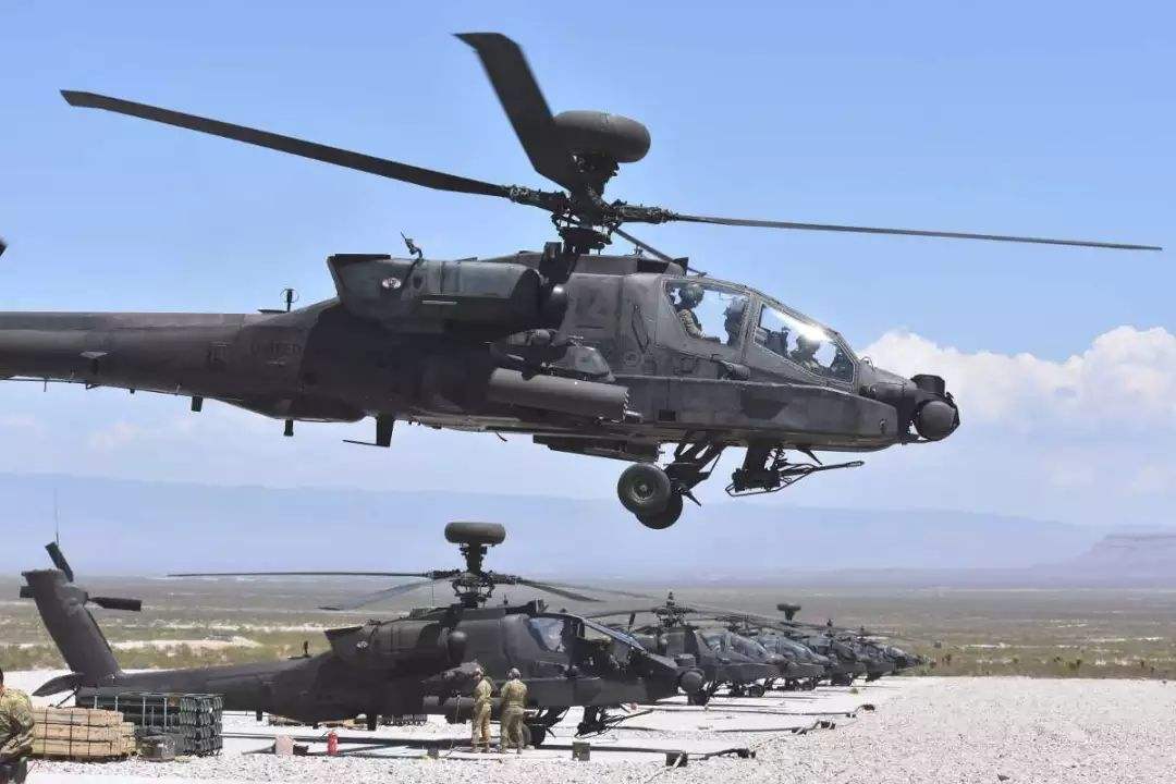 菲律宾为何花天价买阿帕奇？前脚要赶走美军，后脚就交保护费？