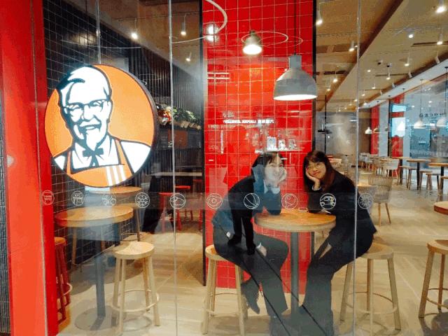 信息量爆炸！双年庆他们是认真的，每天惊喜，承包你的吃喝玩乐购