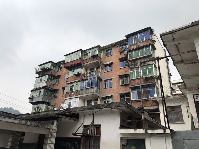 十堰东风第一台汽车,十堰东风集团简介