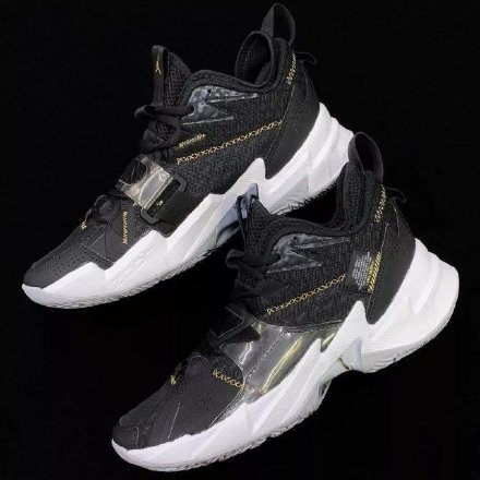 李宁反伍一代vs驭帅13,李宁反伍二代和李宁全城8