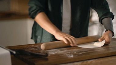 这么大的蟹粉灌汤包你吃过吗,用蟹粉烹制美味可口的蟹粉汤包