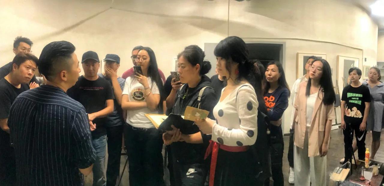 我要拆除绘画中画地为牢的“柏林墙”