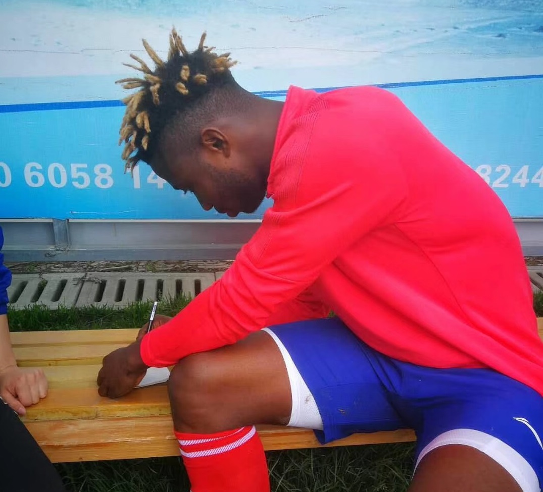 4月13日陕西长安竞技拜访北疆首府呼和浩特,战狼和骏马相爱相杀