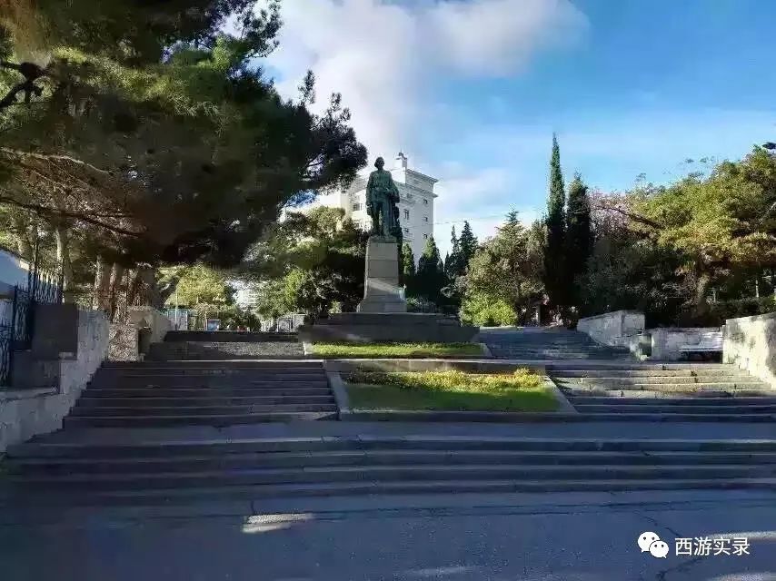 第一辆开到克里米亚的中国车牌