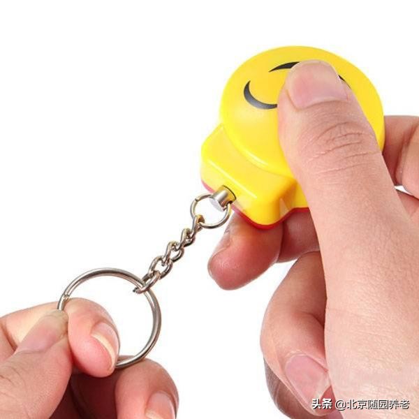 不怕一万就怕万一,三样工具帮助我们的孩子抵御不法侵害