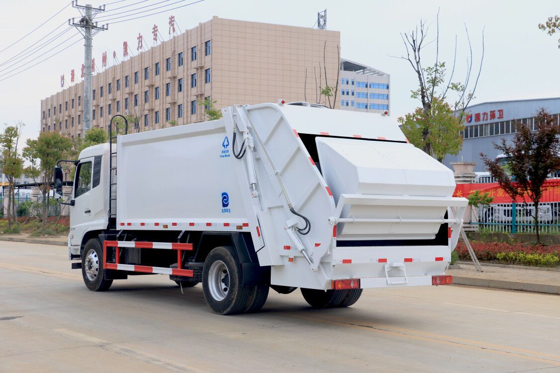 垃圾车卖多少钱一辆,垃圾车为什么那么便宜