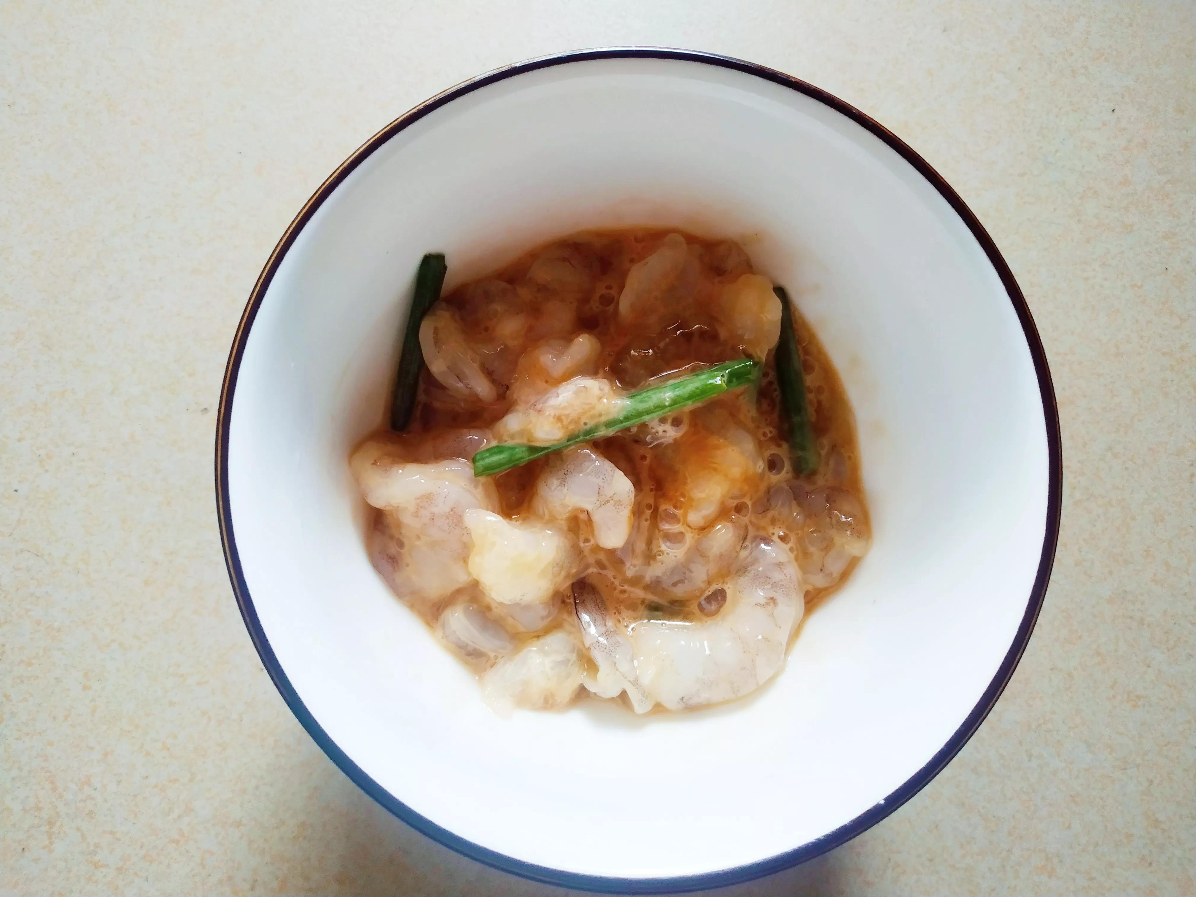 中秋节将至，记得给家人做道“球”，钙含量丰富，寓意团圆不分离