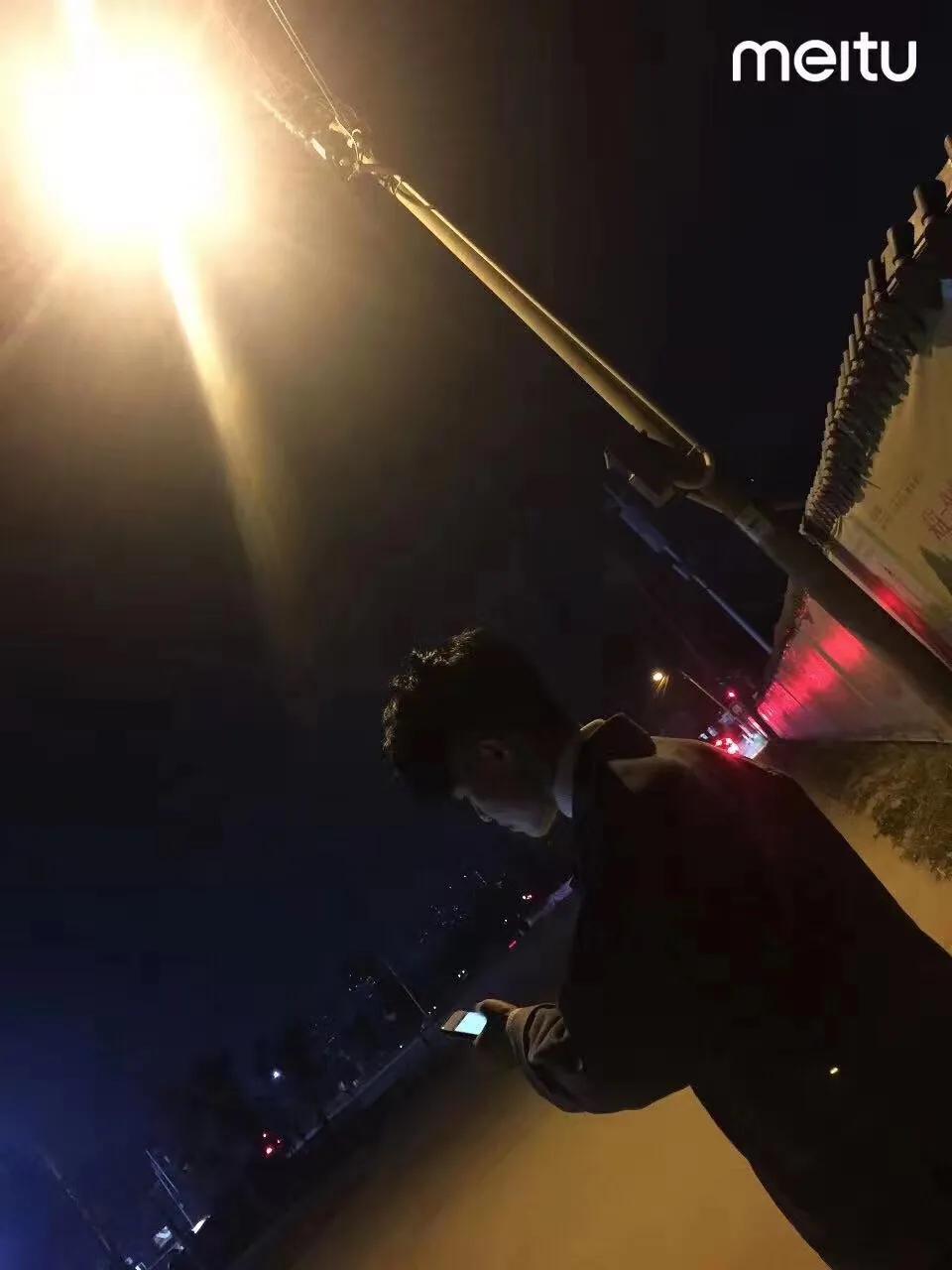 阿祖逆袭,90后没毕业就成富翁