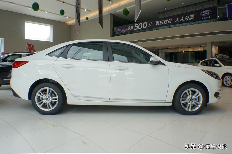 买2021款福睿斯十大忠告,百万车主选择贷款购车