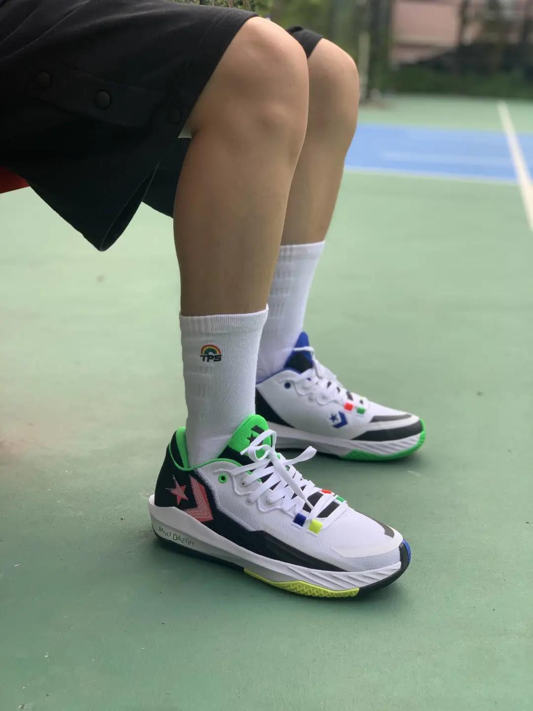 匡威全新实战鞋来了！前后ZoomAir的顶级配置，太帅了