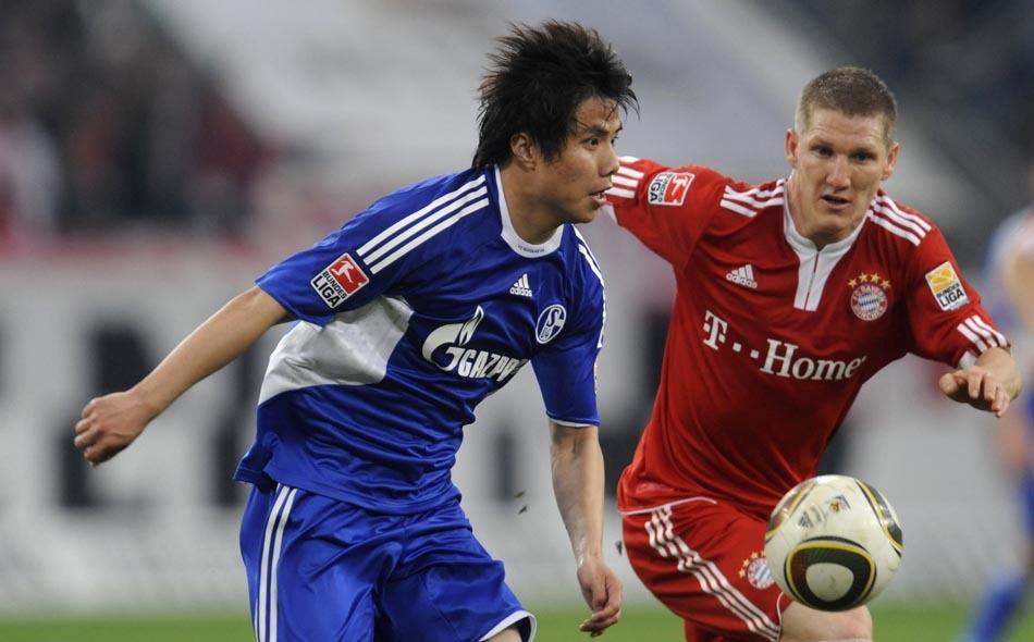 德甲当年两大亚洲新星如今韩小将成世界级球员中国小将踢中超