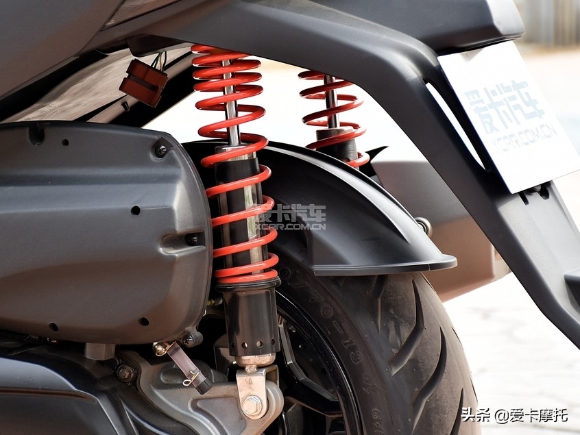 踏板光阳赛艇250,赛艇250和ct250哪个值得购买