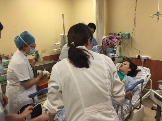 产妇内检害怕男医生吗,内检时产妇是什么感受