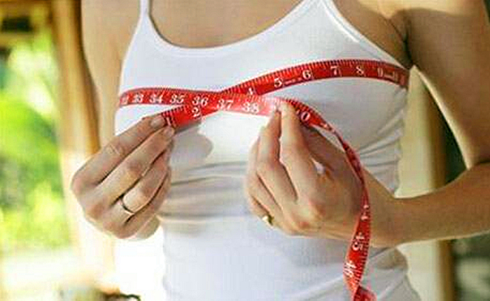 19岁少女乳头一直没长出来，不要听信“老人言”，这种错误犯不得