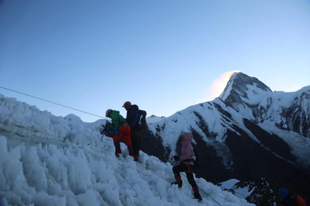 人生必走的经典户外线路,中国最虐的徒步线