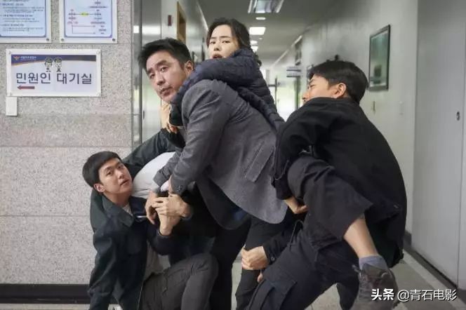 同一剧本出两个版本的剧,同一个剧本拍同款