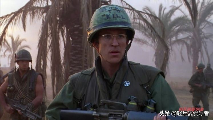 神级反战电影：战场无诗意，全金属外壳也拯救不了荒芜的灵魂