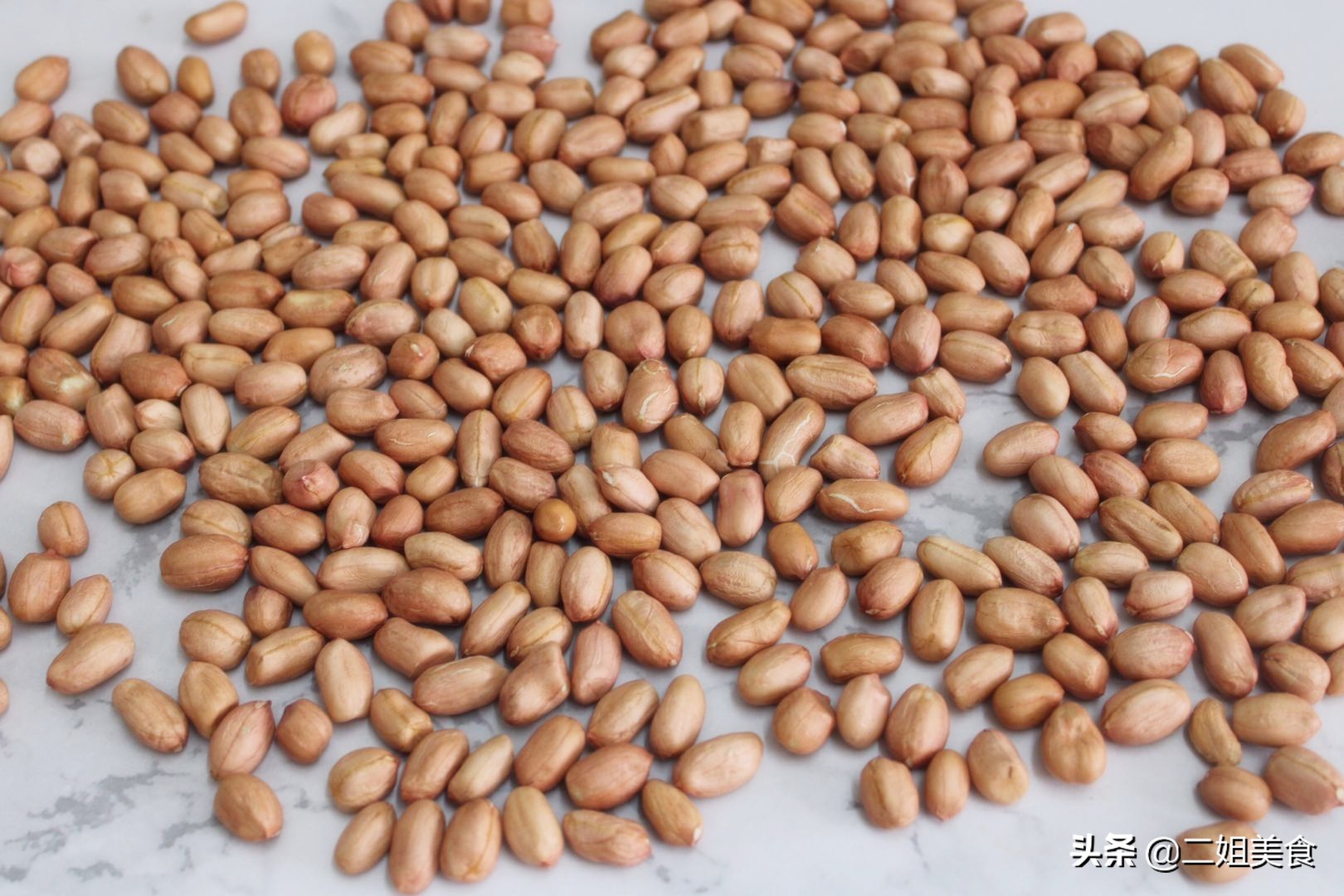 花生保存不当会造成哪种毒素,花生一般放多久会发霉