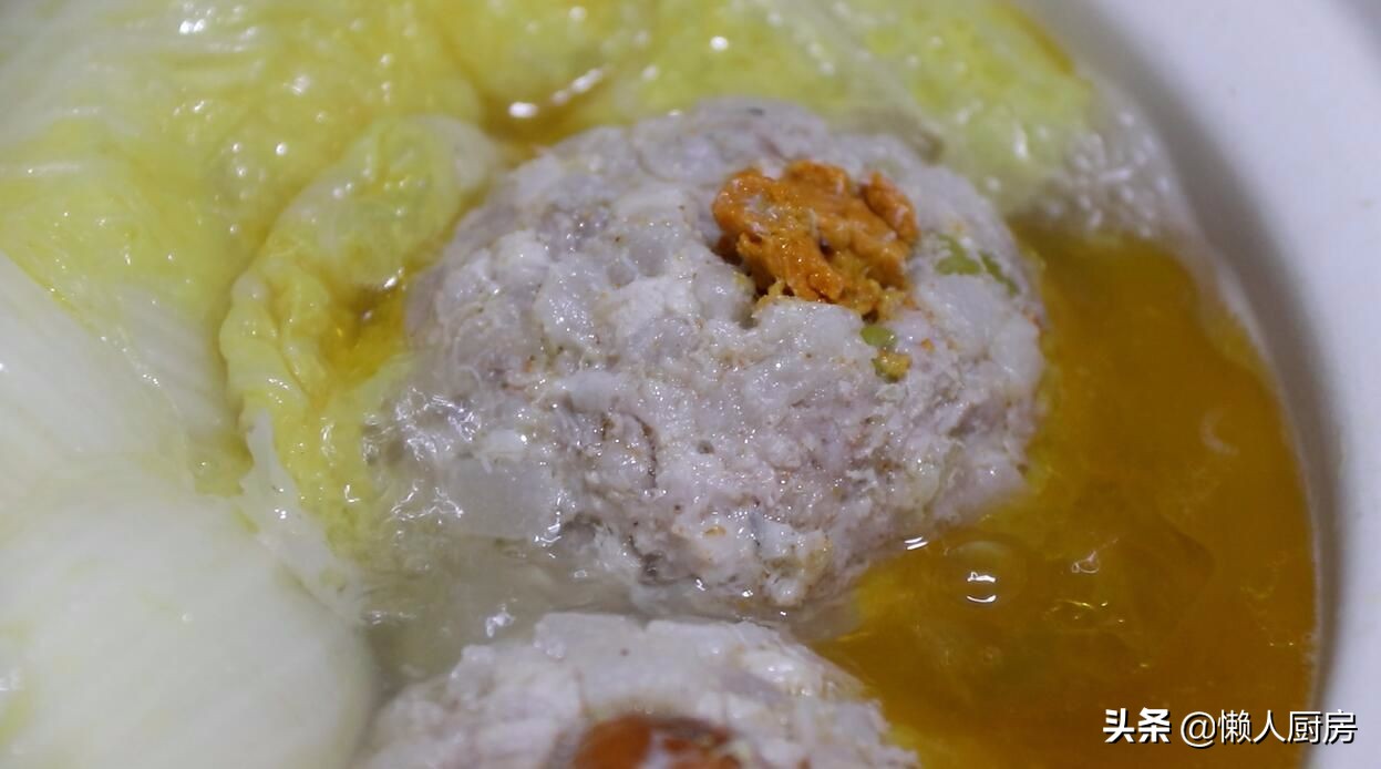 蟹味狮子头的做法,纯手工制作蟹粉狮子头