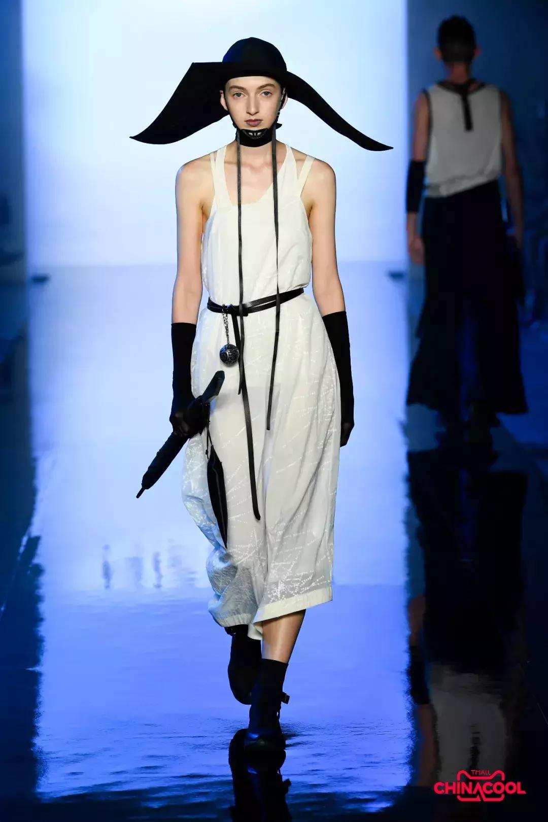 国潮时装周,国潮系列时装周