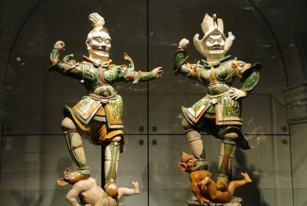 唐三彩有什么文化意义,唐三彩的特点艺术价值