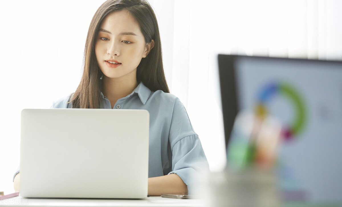 文档排版的两个方法,快速进行多图排版的两个方法