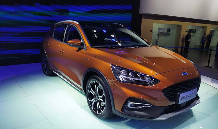 福特福克斯active评测,19年福特福克斯active顶配