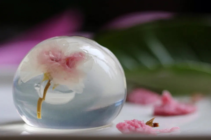 芙荑说成分：玻尿酸，补水界的“扛把子”