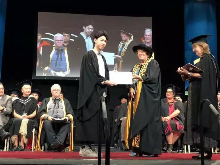 “蒙眼切黄瓜”了解一下！珠海这所就业率99.5%的学校，太厉害！