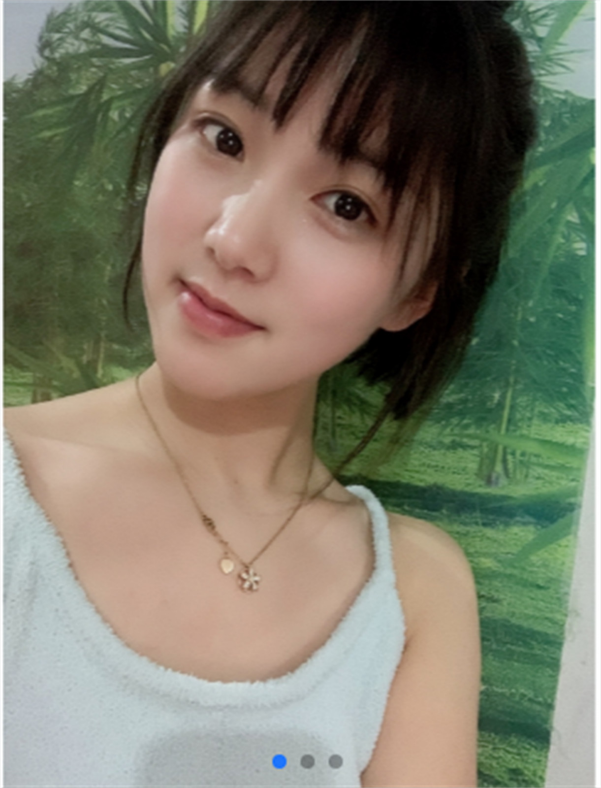 项链该买施华洛世奇还是潘多拉,施华洛世奇和铂金项链哪个好