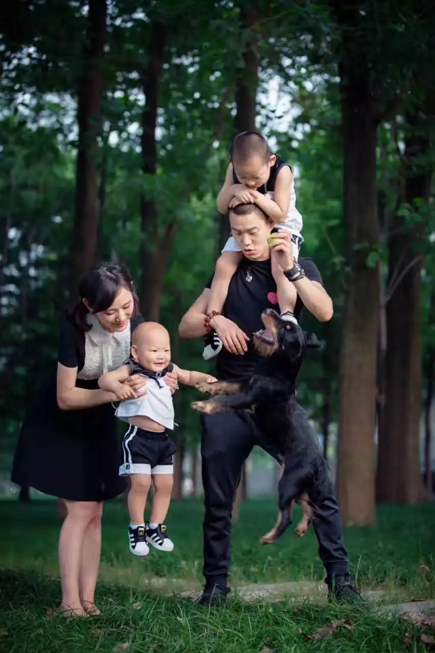 臻封面Vol.2|她是差不多小姐，更是狠角色美妈