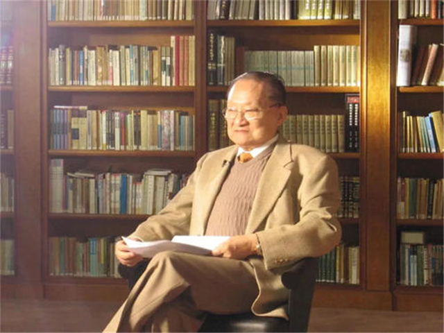 李敖评金庸鲁迅,李敖为何多次批评鲁迅