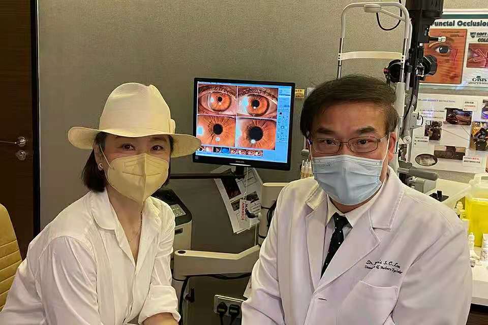 林青霞受伤秦汉的表现,林青霞受伤的视频